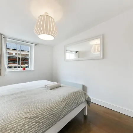 Stylish Soho One Bedroom Apartment Londres Exterior foto