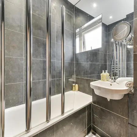 Stylish Soho One Bedroom Apartment Londres Exterior foto